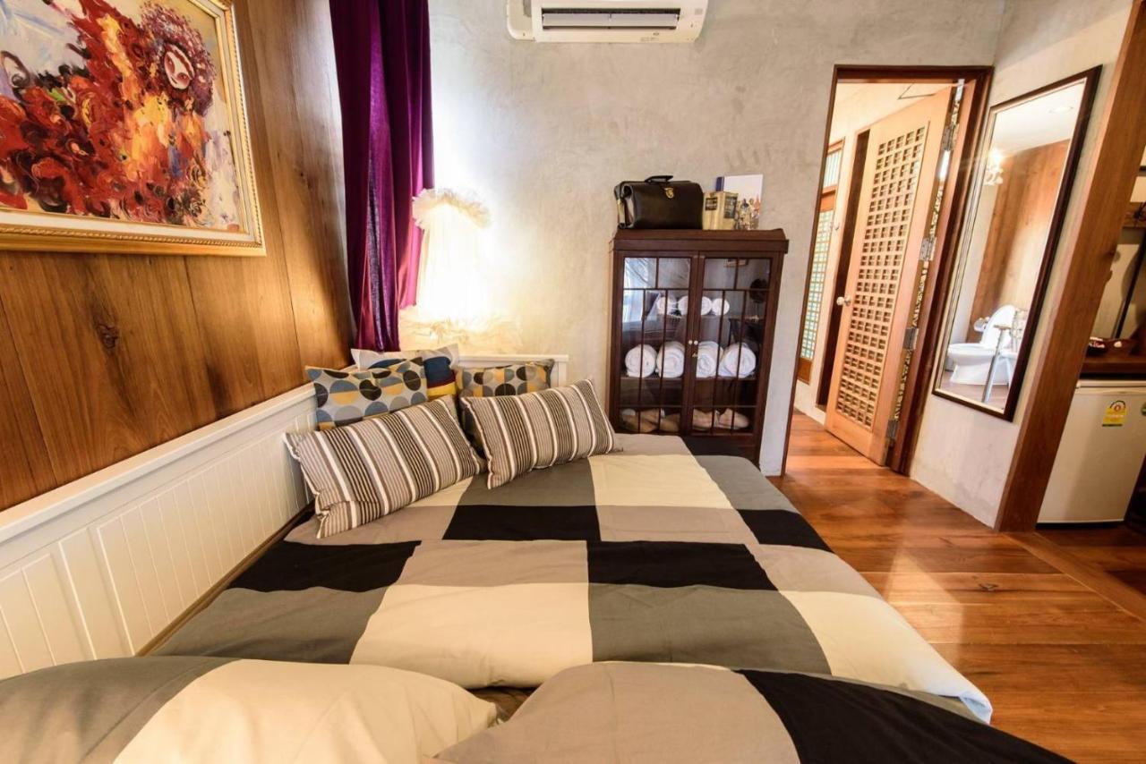 Roomquest Rimrabeang At Amphawa Extérieur photo